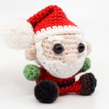 Mini Santa Claus Crochet Pattern