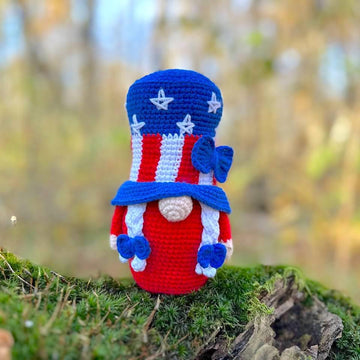 Patriotic gnome USA (girl_2)