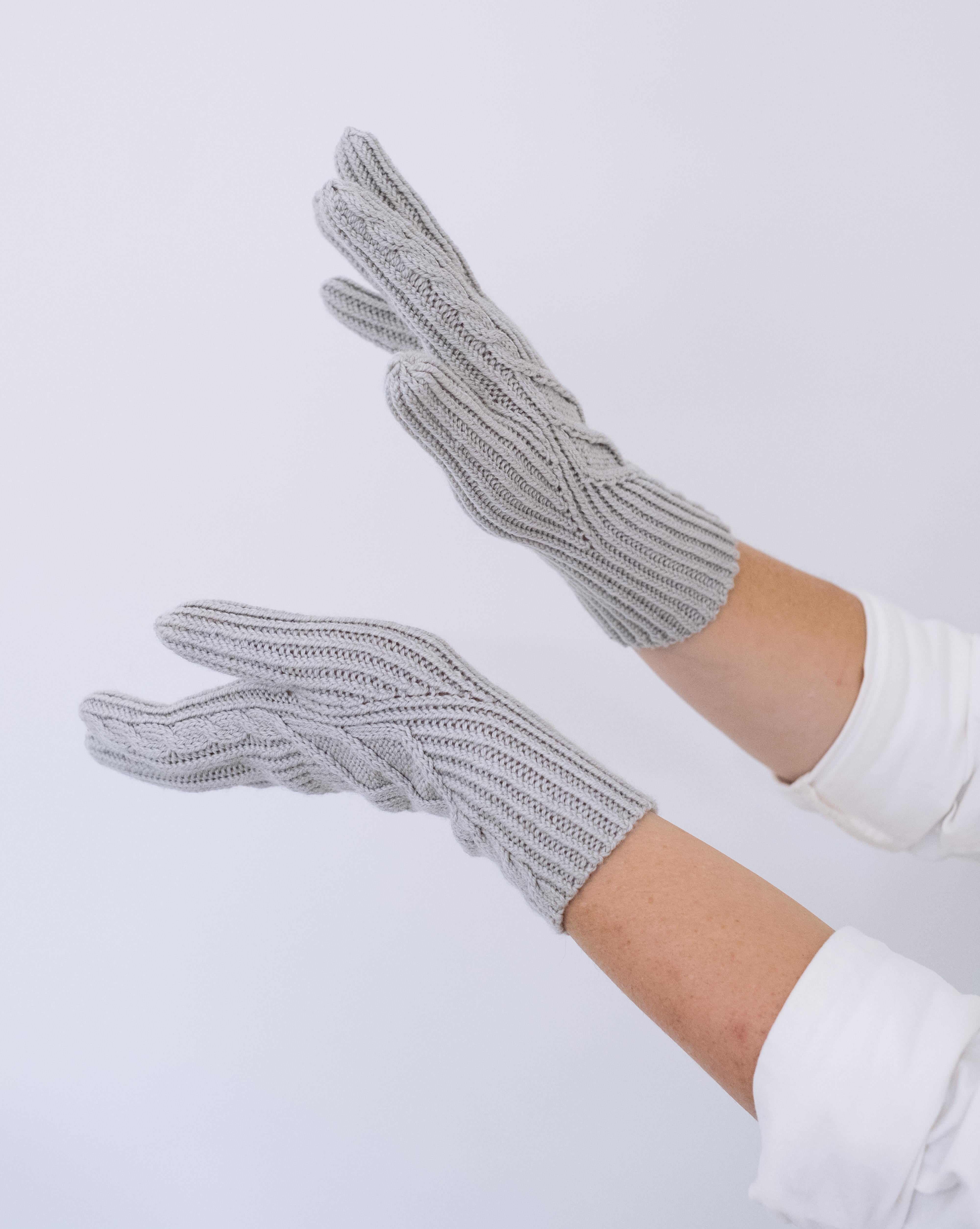 Bevel Mitts