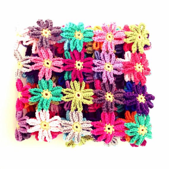 Daisy Flower Blanket