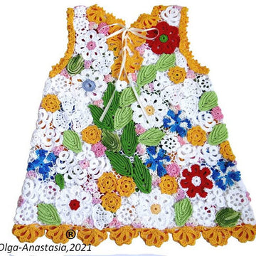 Bright lace dress for girls