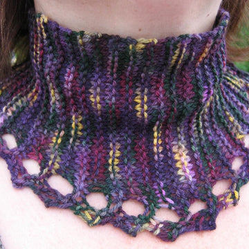 The lytel scarf that was