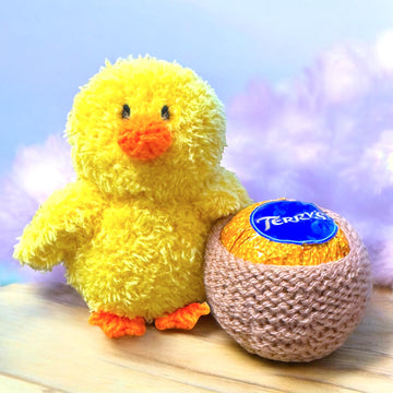 Easter Chick with Nest Sweet Chocolate Pot