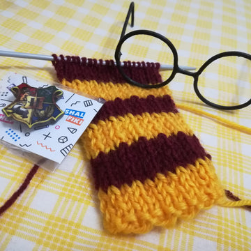 Toy knitting patterns, knit a wizard doll based on HP, bonus owl knittin pattern