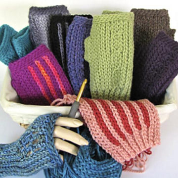 Luckyslips: Stretchy Crochet Mitts