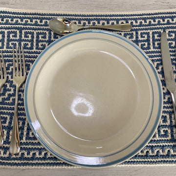 Calypso Mosaic Crochet placemat / runner