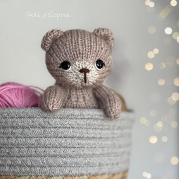 Knitting baby bear and Outfit for Baby Bear