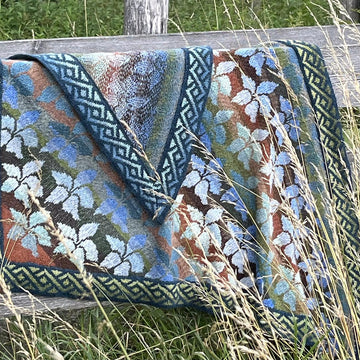 Poinsettia Shawl