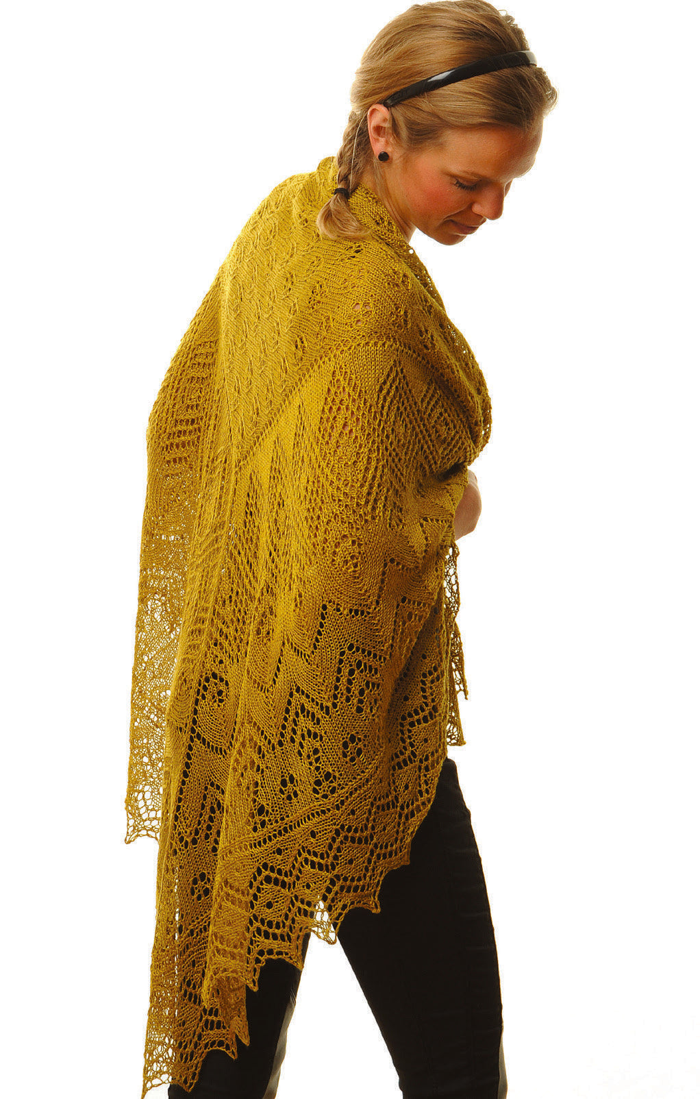 Cypress Shawl in BC Garn Jaipur Fino - K3065BC J - Downloadable PDF