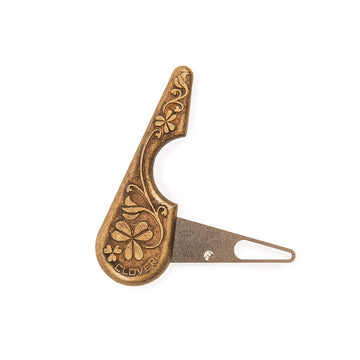 Clover Antique Yarn Threader