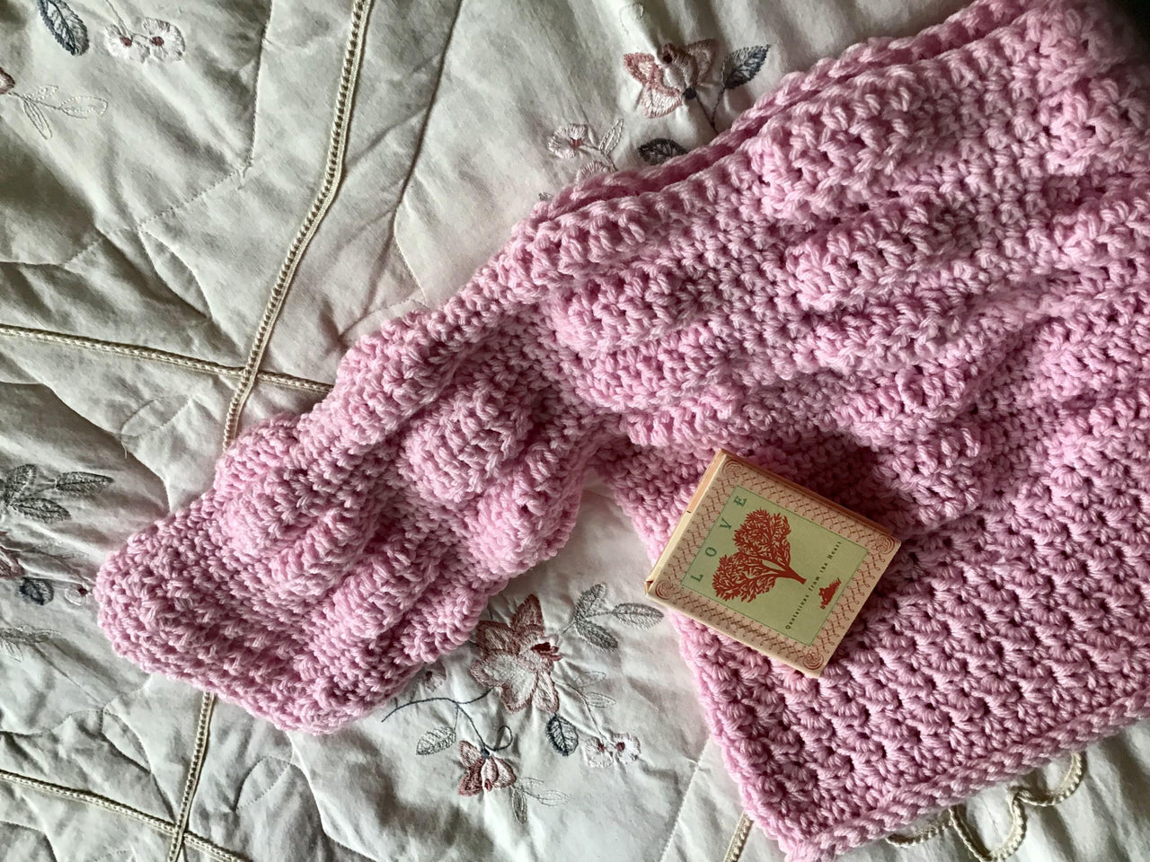 Little Marilyn Puff Pullover
