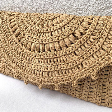 Raffia clutch bag 2