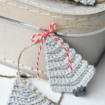 Christmas tree garland