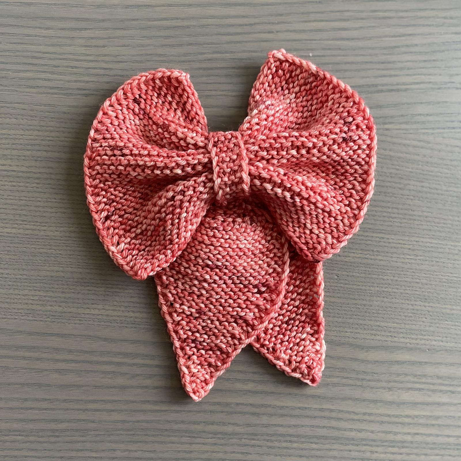 Garter Stitch Bow // Retrillesløjfe