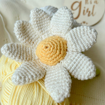 Daisy Rattle Toy