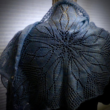 Moonflower Stole
