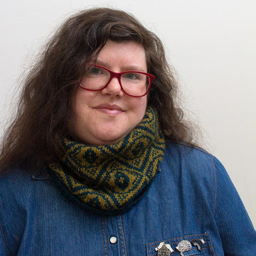 Cat's Eye Cowl