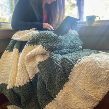 Easy Peasy Knit Throw Pattern