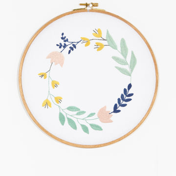 Floral Wreath  in DMC - PAT0054 -  Downloadable PDF