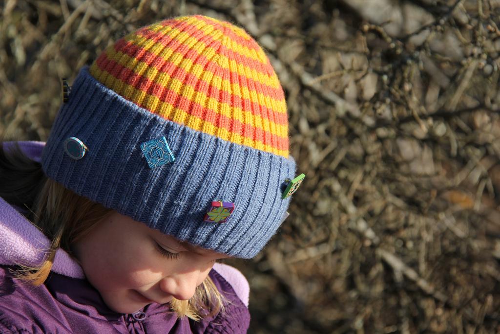 Button-Me Hat 154
