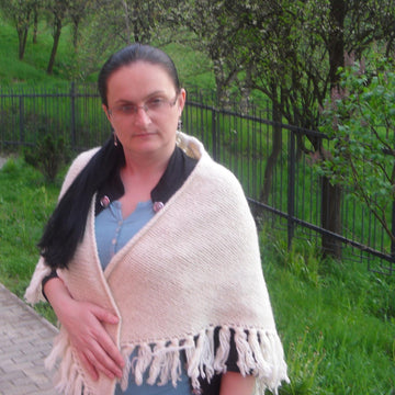 Shawl fish bone