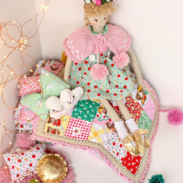 Princess Pompom Cape & Hat Set