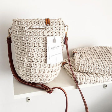 Arco Crossbody
