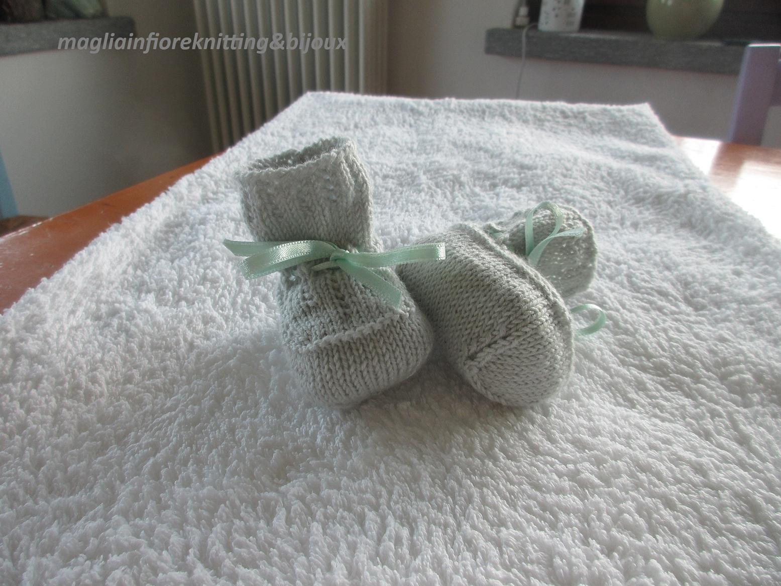 Tenere babucce per un bébé