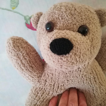 Knitting pattern Cute bear for newborn in vintage style, DIY soft toy