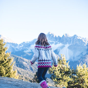 Yoke Sweater Lopapeysa - Zoe Sweater