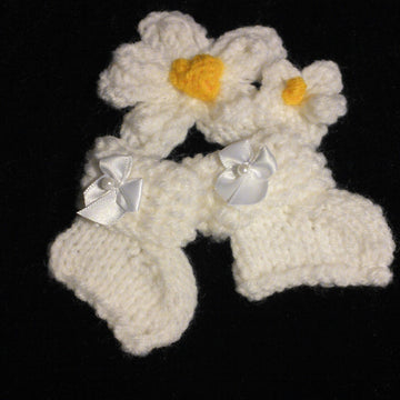 Mini booties, heart and flowers pram charms