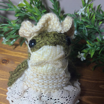 Froggy's Summer Hats