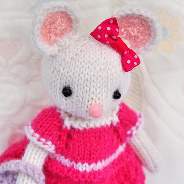 Little girl mouse Lilly