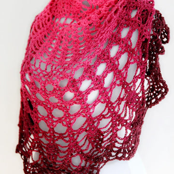 Triangular shawl "dreamcatcher"