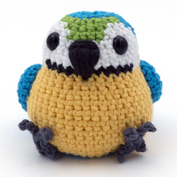 Amigurumi Blue and Gold Macaw