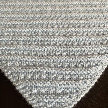 Lines and Dots Blankets