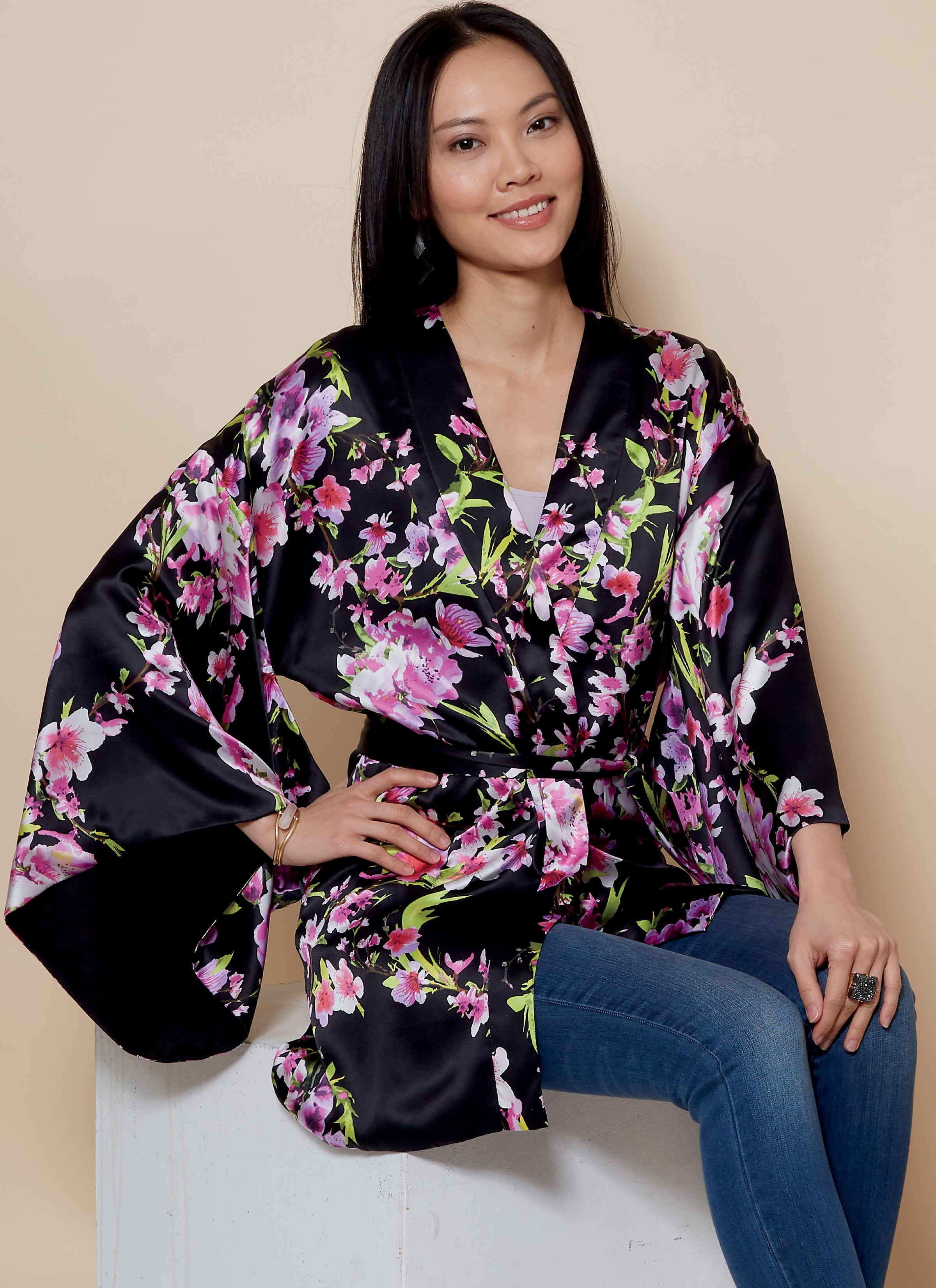 McCall's Misses' Jacket and Belt M7790 - Sewing Pattern