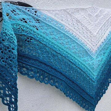 Triangular Scarf "Eos"