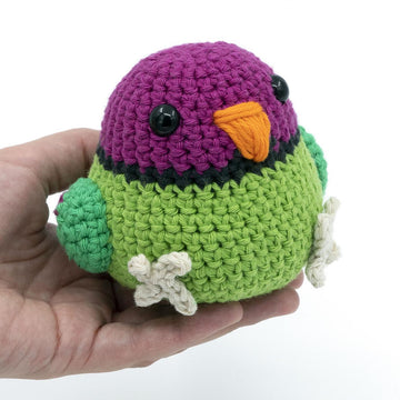 Amigurumi Plum-headed Parakeet