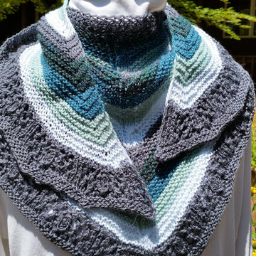 Kingfisher Shawlette