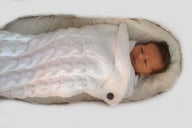 Swaddle Me Baby blanket
