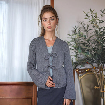 V-neck cardi Sentro pattern