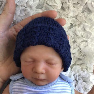 Premature to newborn baby mock cable hat in 4 sizes