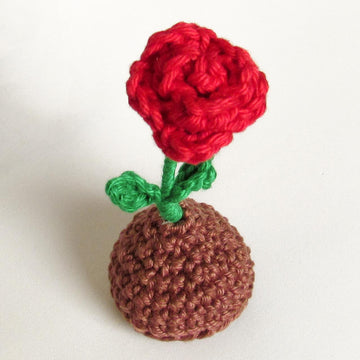 The Little Prince amigurumi doll - crochet pattern by Crochelandia