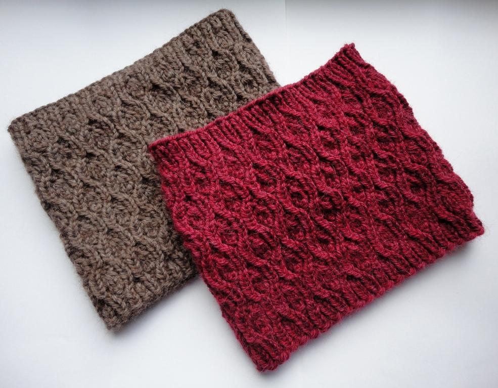 Winter Berries Cowl