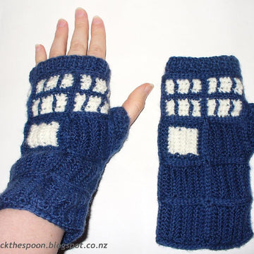T.A.R.D.I.S. – Inspired Fingerless Gloves (Doctor Who)