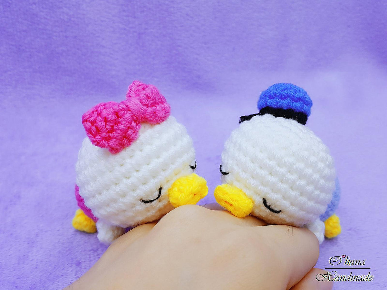 Sleeping Baby Donald & Daisy