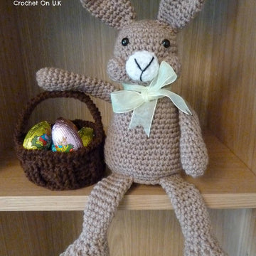Bunny on the Shelf / Easter Bunny