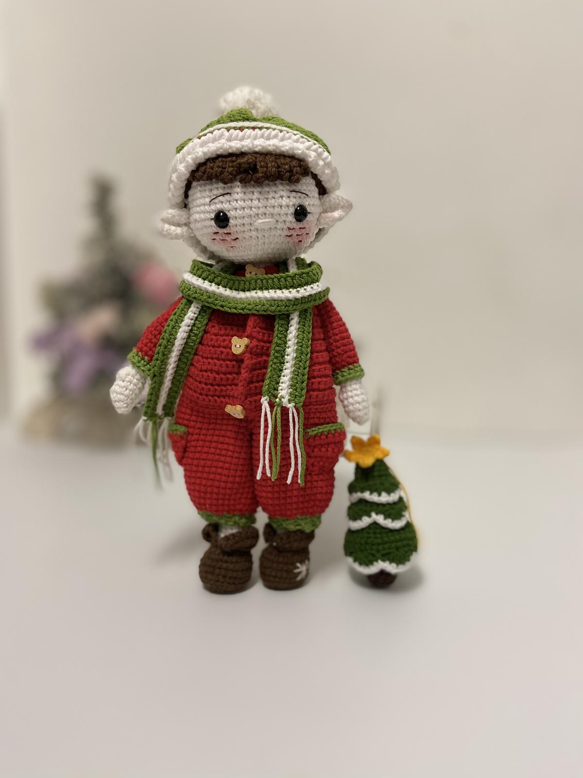 Lucky - Th Christmas doll