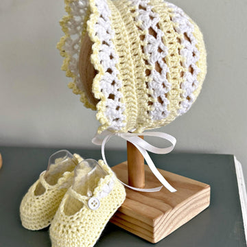 Baby Girl Lotus Cluster Outfit